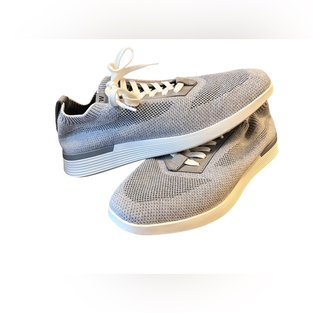Wolf & Shepherd SupremeKnit Trainer Sz 9M - Picture 7 of 8